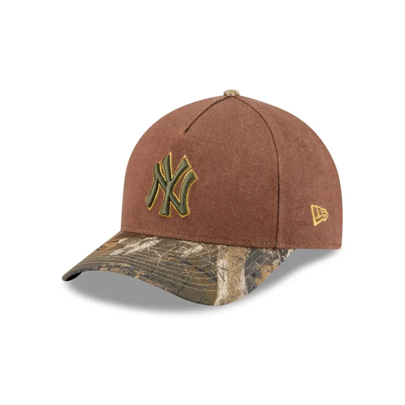 New York Yankees Camo Twill 9FORTY M-Crown A-Frame Snapback Hat made by New Era