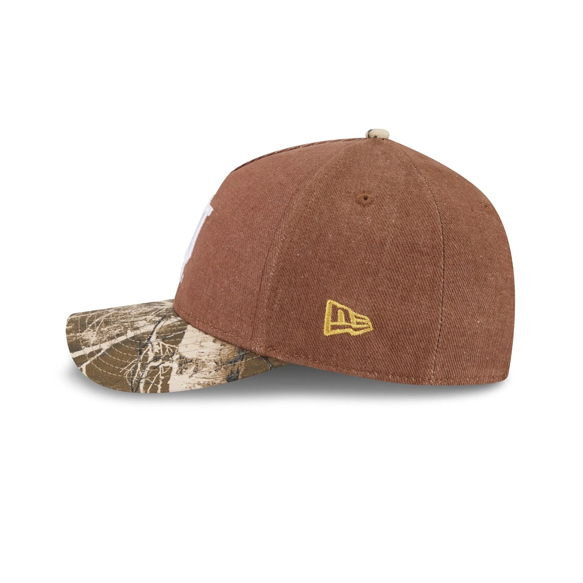 Indiana Hoosiers Camo Twill 9FORTY M-Crown A-Frame Snapback Hat sold by New Era product image thumbnail 4