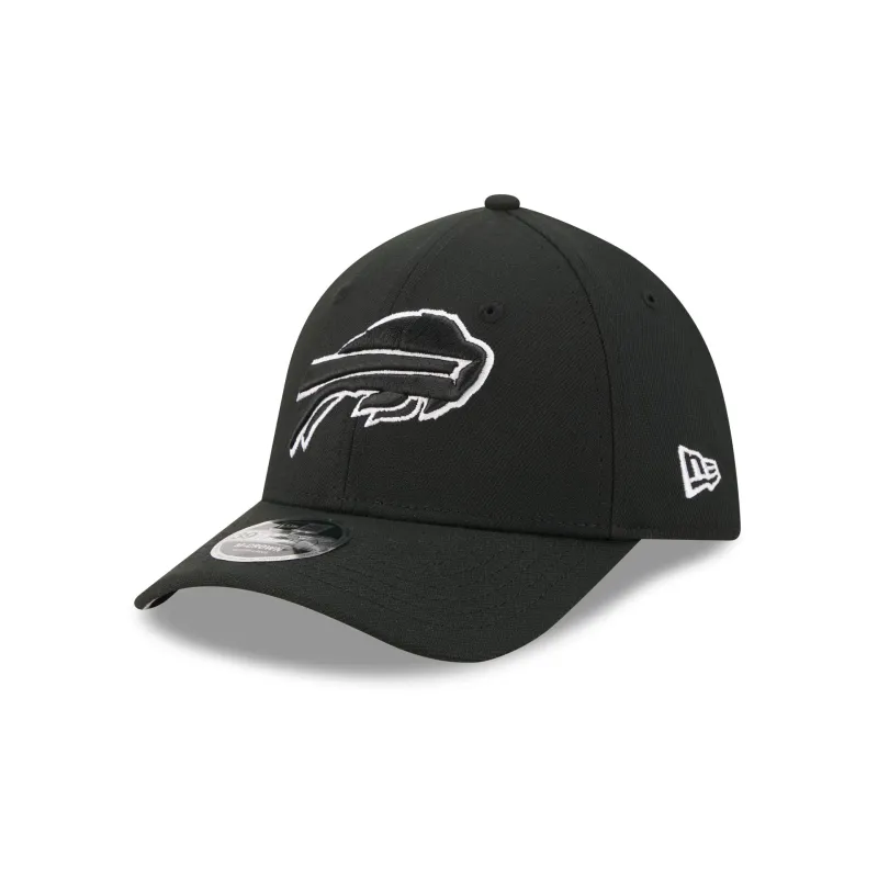 Buffalo Bills Poly Black & White 39THIRTY M-Crown Stretch Fit Hat made by New Era