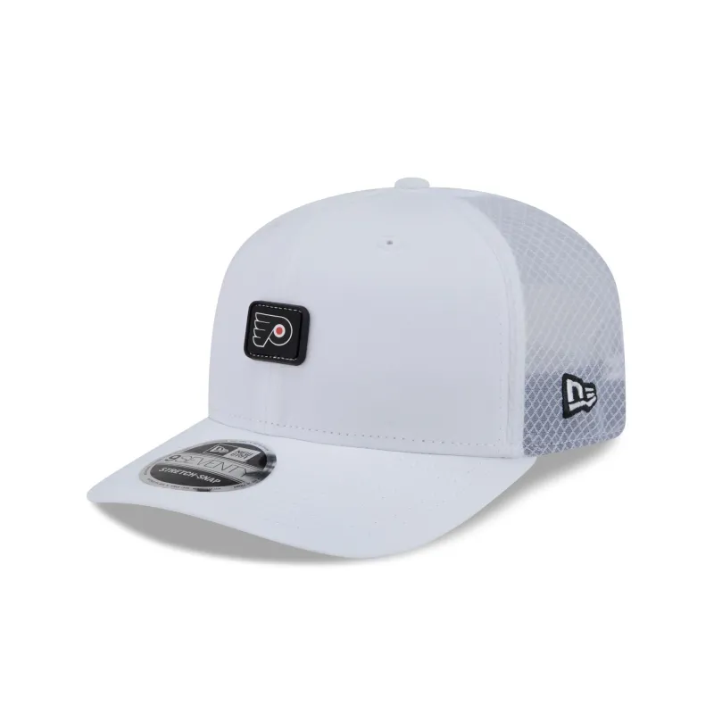 Philadelphia Flyers Mini Badge 9SEVENTY Trucker Hat made by New Era