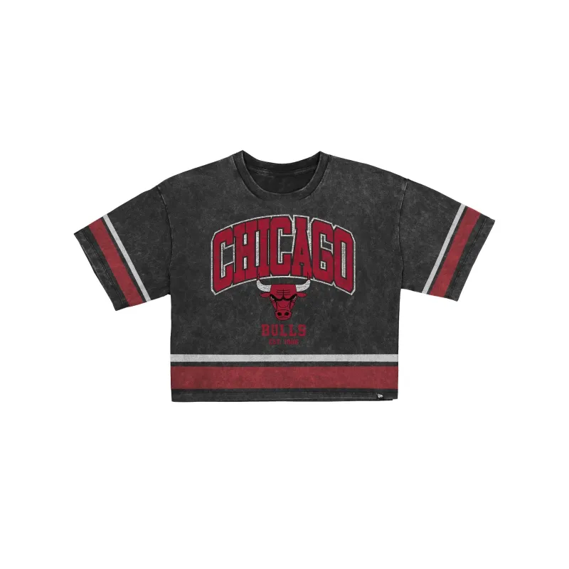 Chicago Bulls Women's Vintage Stripe Cropped T-Shirt made by New Era