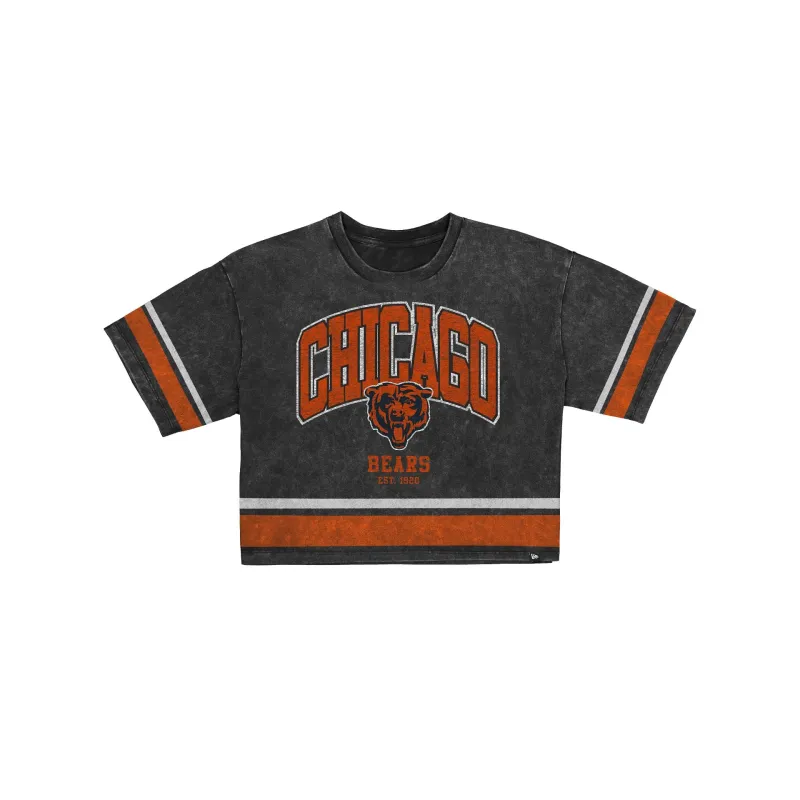 Chicago Bears Women's Vintage Stripe Cropped T-Shirt made by New Era