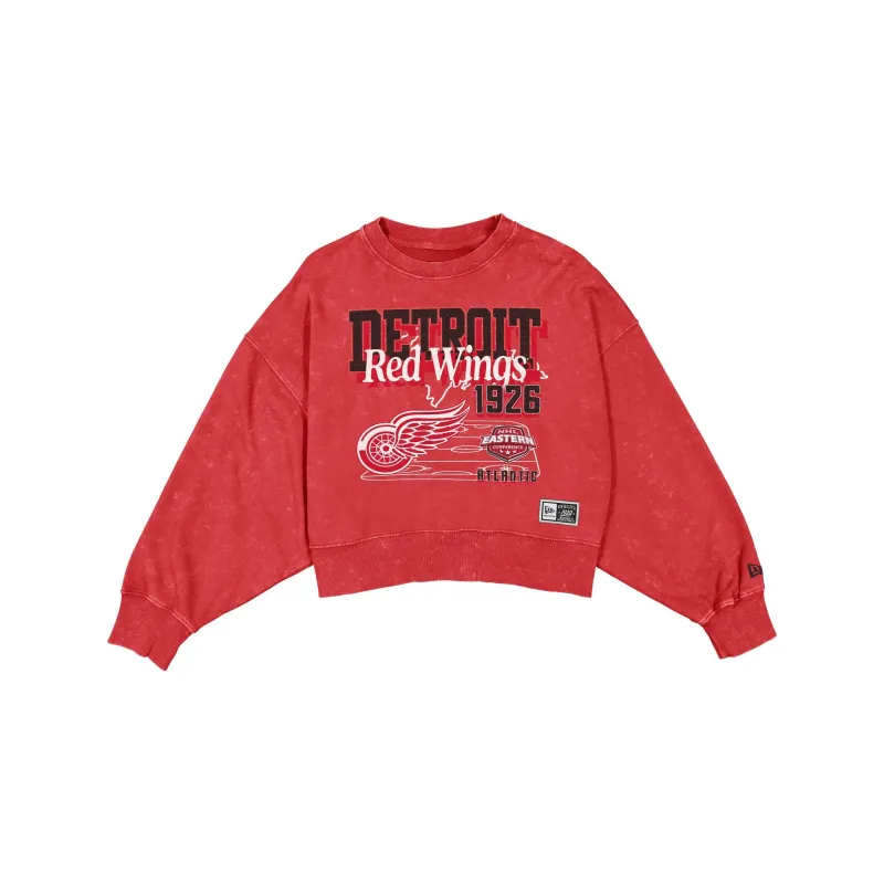 Detroit Red Wings Women's Throwback Cropped Washed Crewneck made by New Era