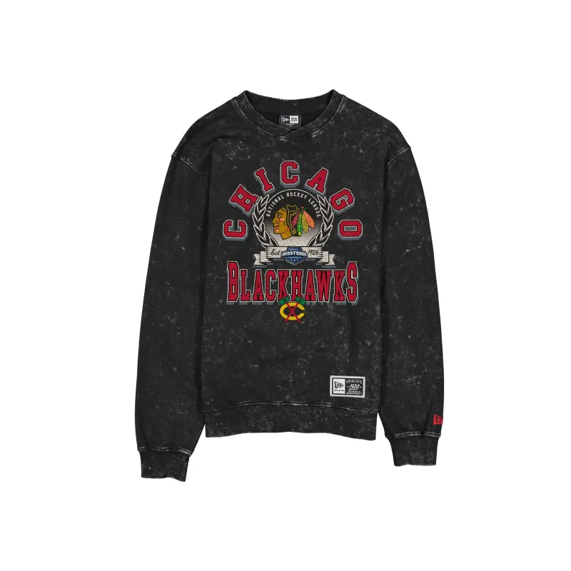 Chicago Blackhawks Throwback Laurel Crewneck made by New Era