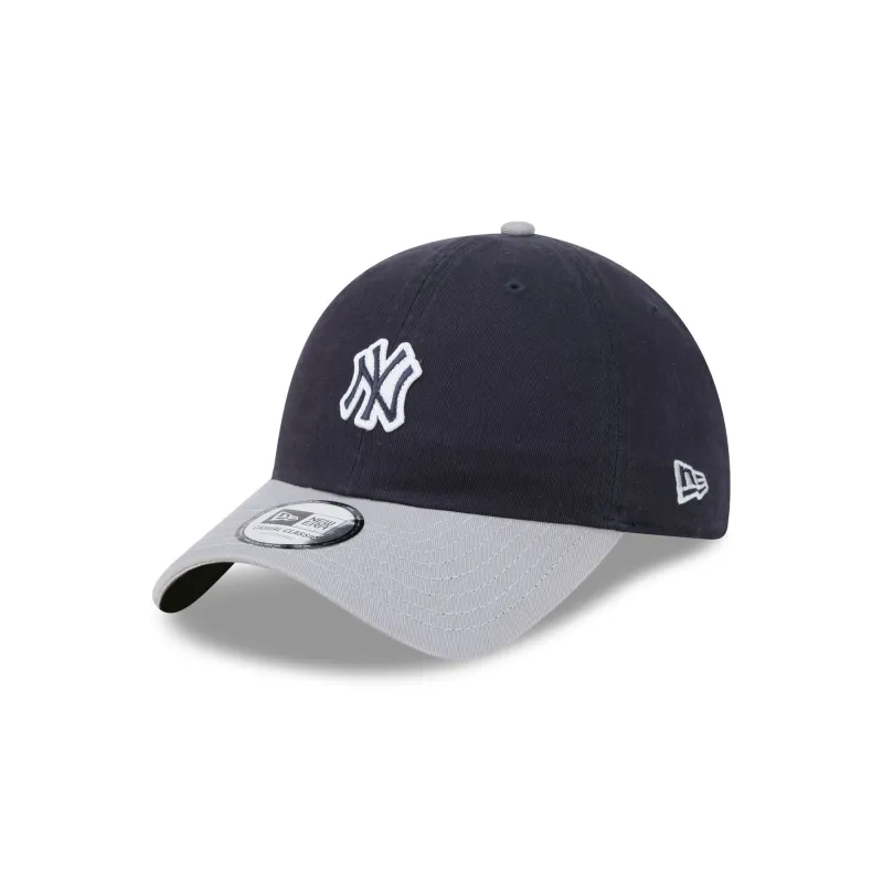 New York Yankees Mini Logo Two Tone Casual Classic Adjustable Hat made by New Era