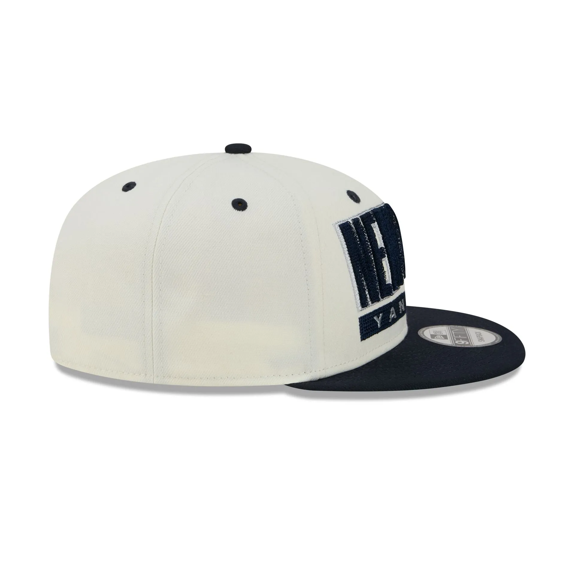New York Yankees Classic Stacked Chrome 9FIFTY Snapback Hat sold by New Era product image thumbnail 5