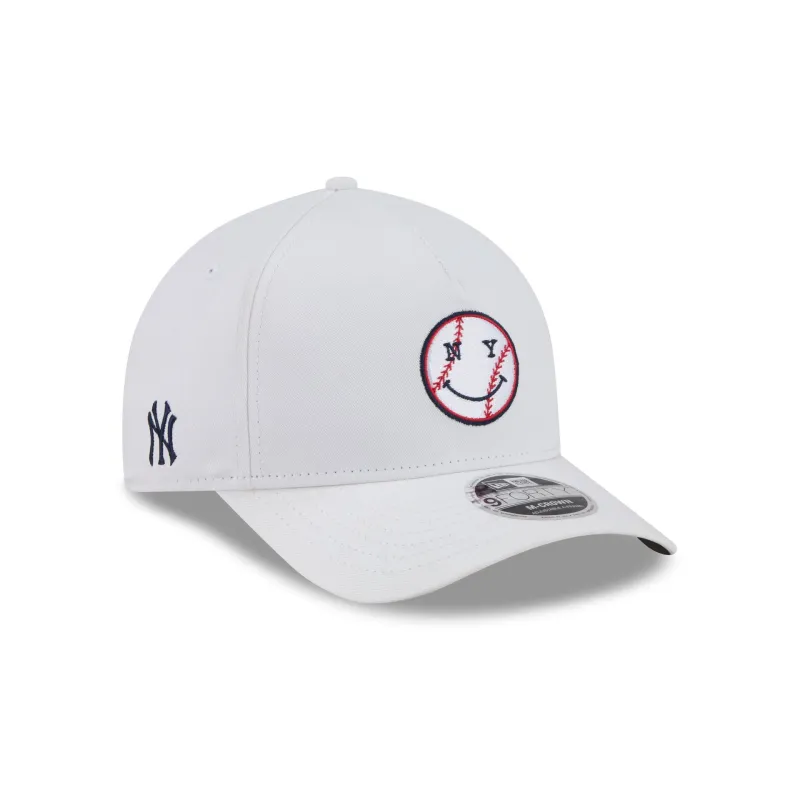 New York or Nowhere x New York Yankees Optic White Baseball 9FORTY M-Crown A-Frame Snapback Hat made by New Era