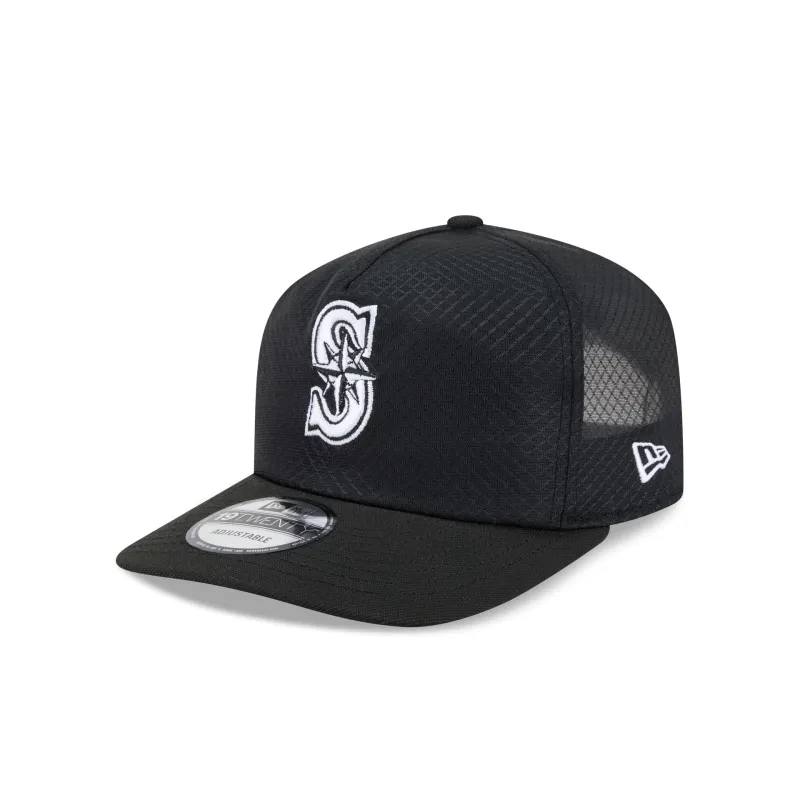 Seattle Mariners Black & White Mesh 19TWENTY Trucker Hat made by New Era