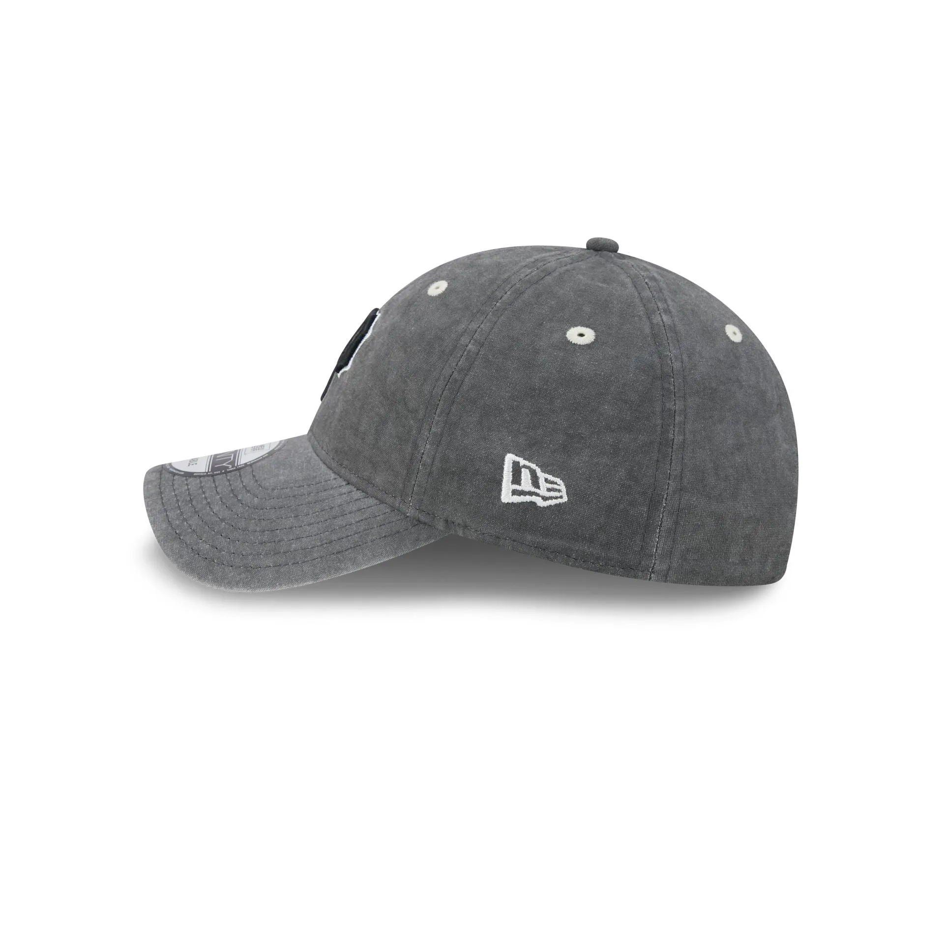 Pittsburgh Pirates Washed Black Cotton 9TWENTY Adjustable Hat sold by New Era product image thumbnail 4