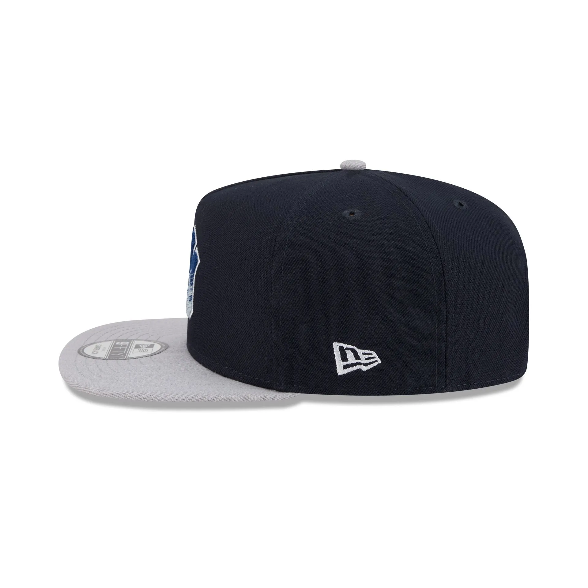 New York Yankees Fade Logo 9FIFTY A-Frame Snapback Hat sold by New Era product image thumbnail 4