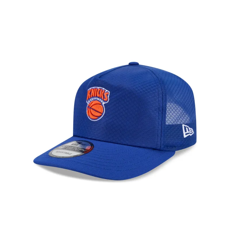 New York Knicks Mesh 19TWENTY Trucker Hat made by New Era