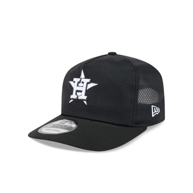 Houston Astros Black & White Mesh 19TWENTY Trucker Hat made by New Era