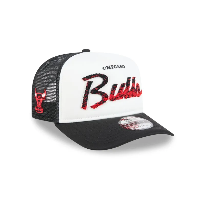 Chicago Bulls Fade Script 9FIFTY A-Frame Trucker Hat made by New Era