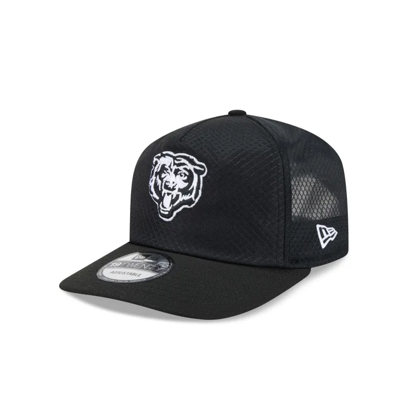 Chicago Bears Black & White Mesh 19TWENTY Trucker Hat made by New Era