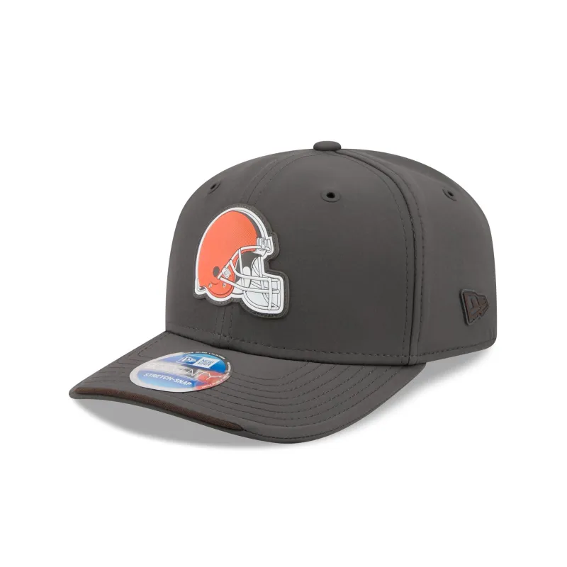 Cleveland Browns 2026 Sideline Cold Weather 9SEVENTY Stretch-Snap Hat made by New Era