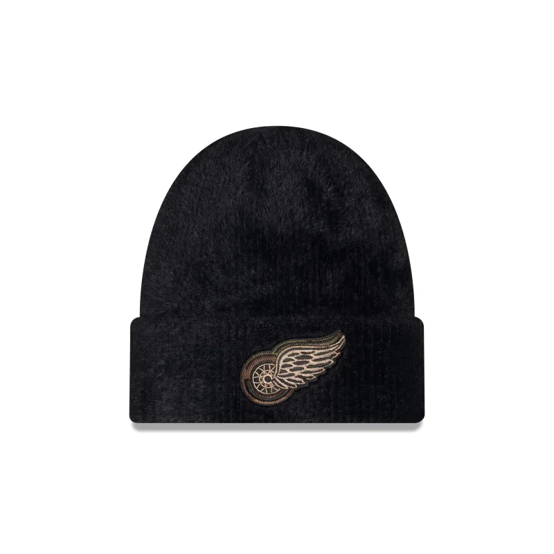 Detroit Red Wings Camo Logo Fuzzy Cuff Knit Beanie Hat made by New Era