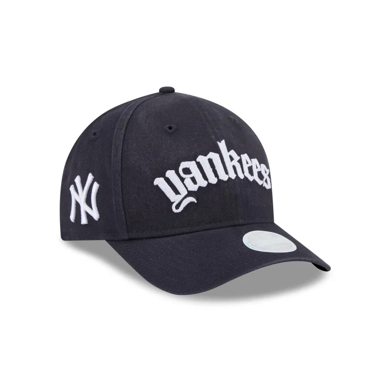 New York Yankees Gothic Font Women's 9FORTY M-Crown Snapback Hat made by New Era