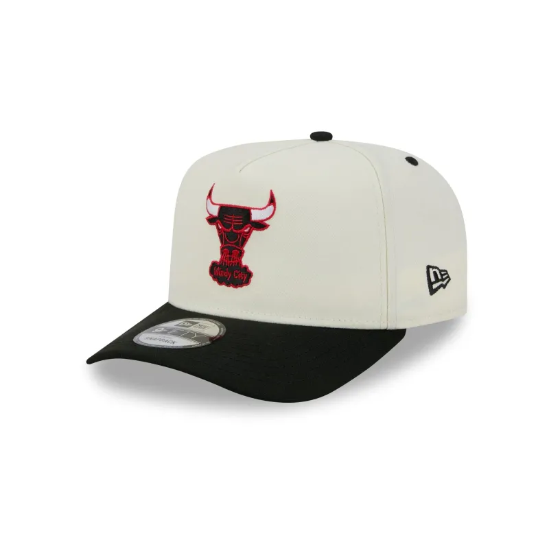 Chicago Bulls Statement Back Chrome White 9FIFTY A-Frame Snapback Hat made by New Era