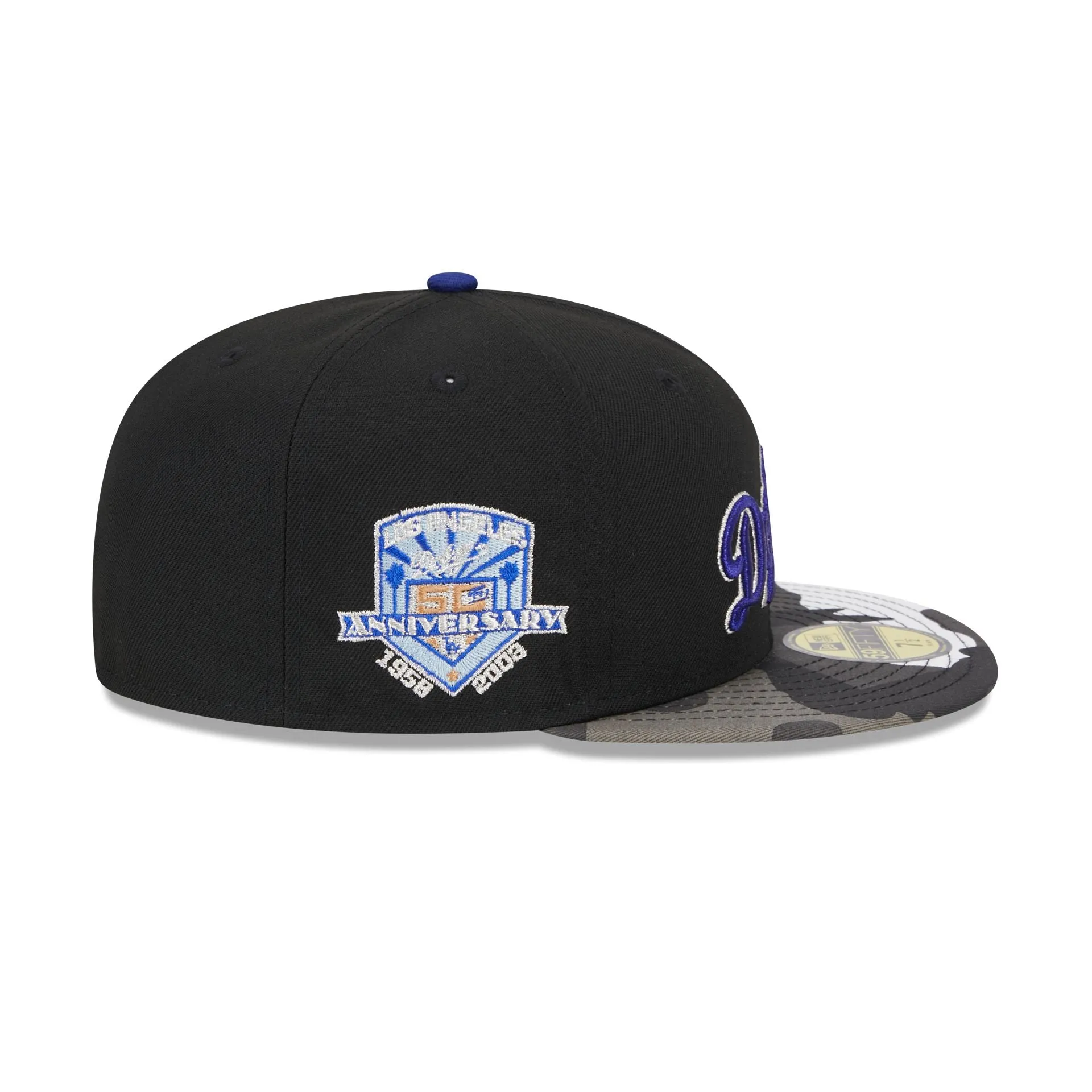 Los Angeles Dodgers Metallic Camo 59FIFTY Fitted Hat sold by New Era product image thumbnail 4