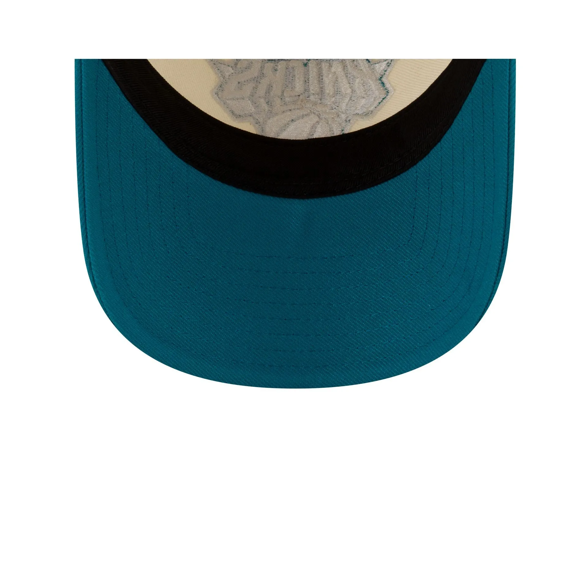 New York Knicks Chrome 9TWENTY Adjustable Hat sold by New Era product image thumbnail 4