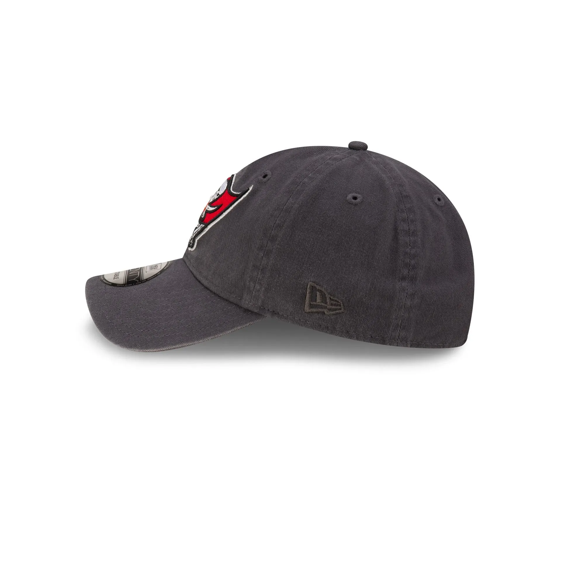 Tampa Bay Buccaneers NFL Core Classic Graphite 9TWENTY Adjustable sold by New Era product image thumbnail 4