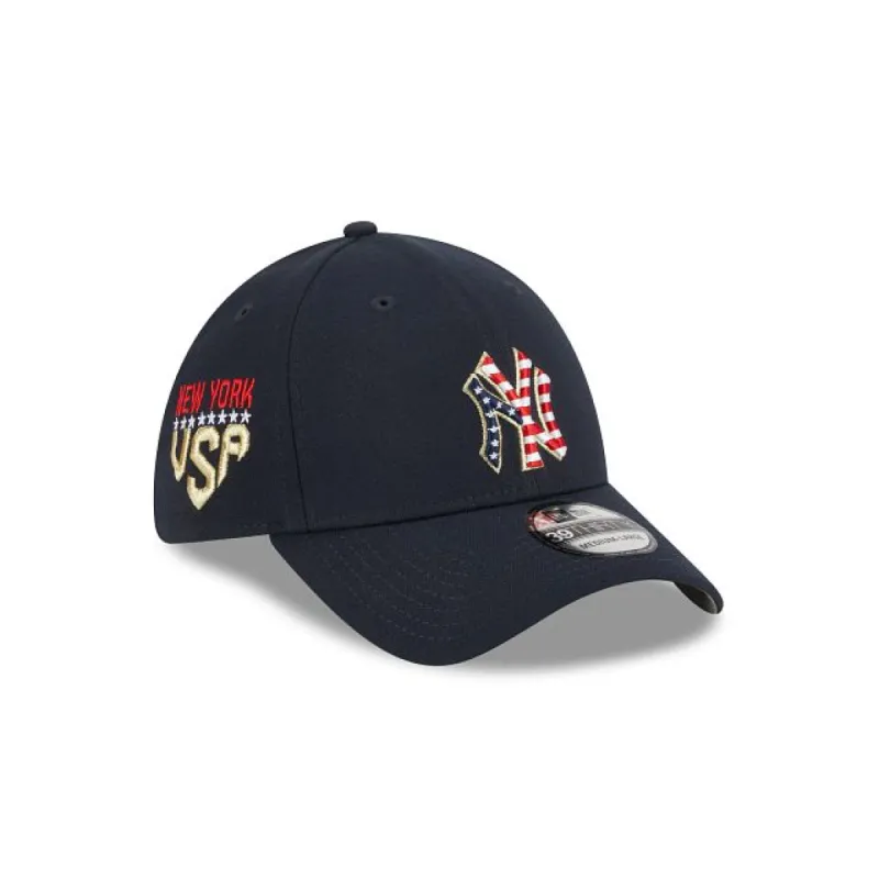 New York Yankees Independence Day 2023 39THIRTY Stretch Fit Hat sold by New Era