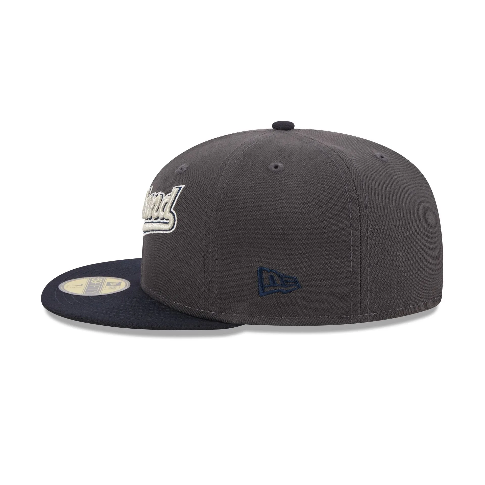 Cleveland Guardians Graphite Crown 59FIFTY Fitted Hat sold by New Era product image thumbnail 5