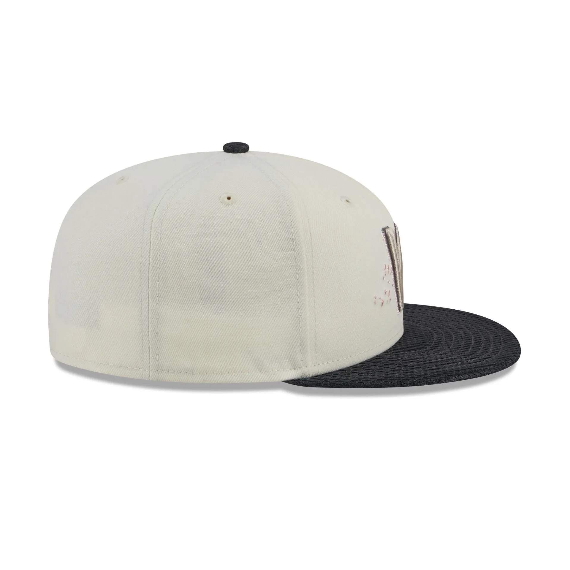 Washington Nationals City Mesh 59FIFTY Fitted Hat sold by New Era product image thumbnail 5