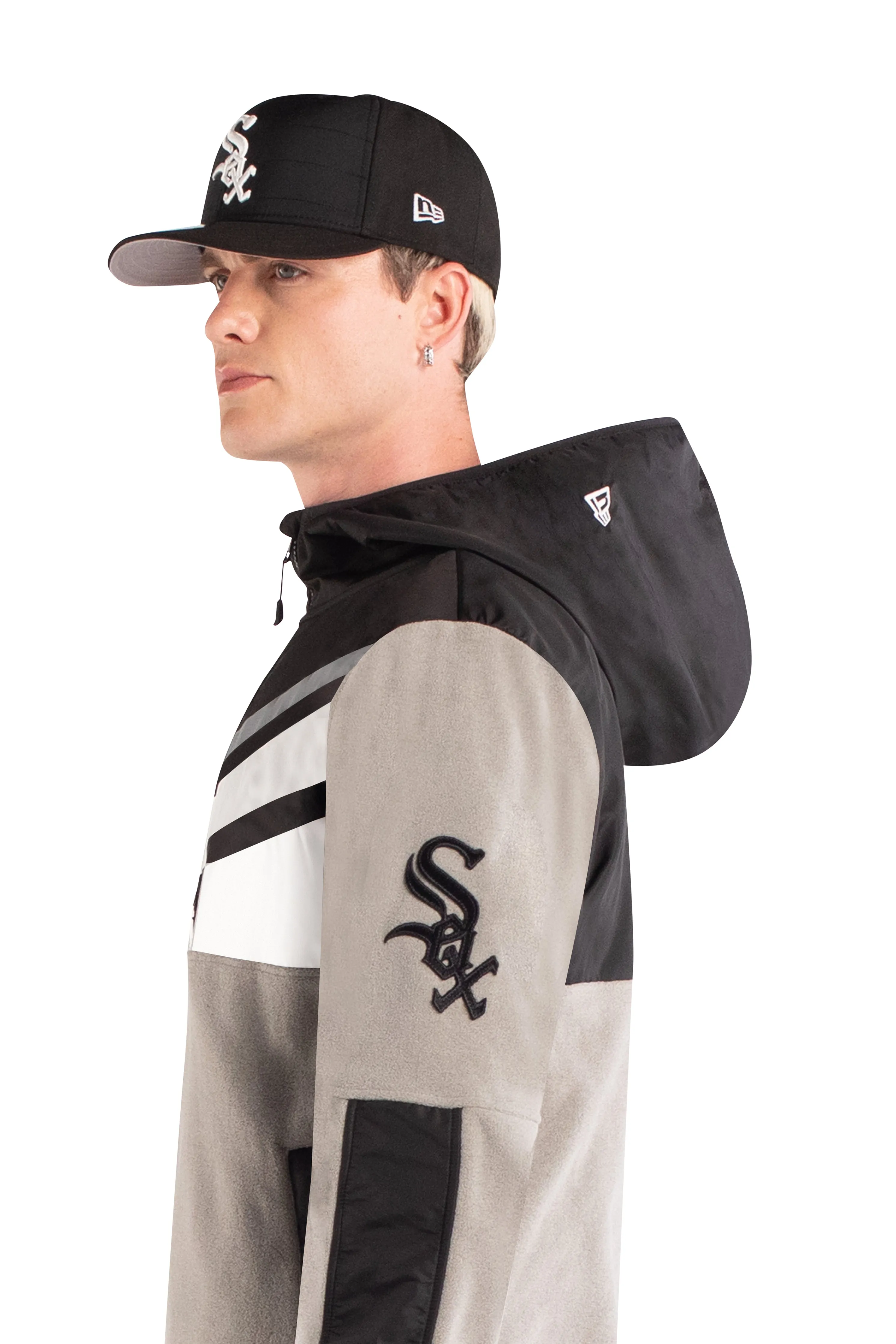 Atlanta Braves Lift Pass Quarter Zip sold by New Era product image thumbnail 2