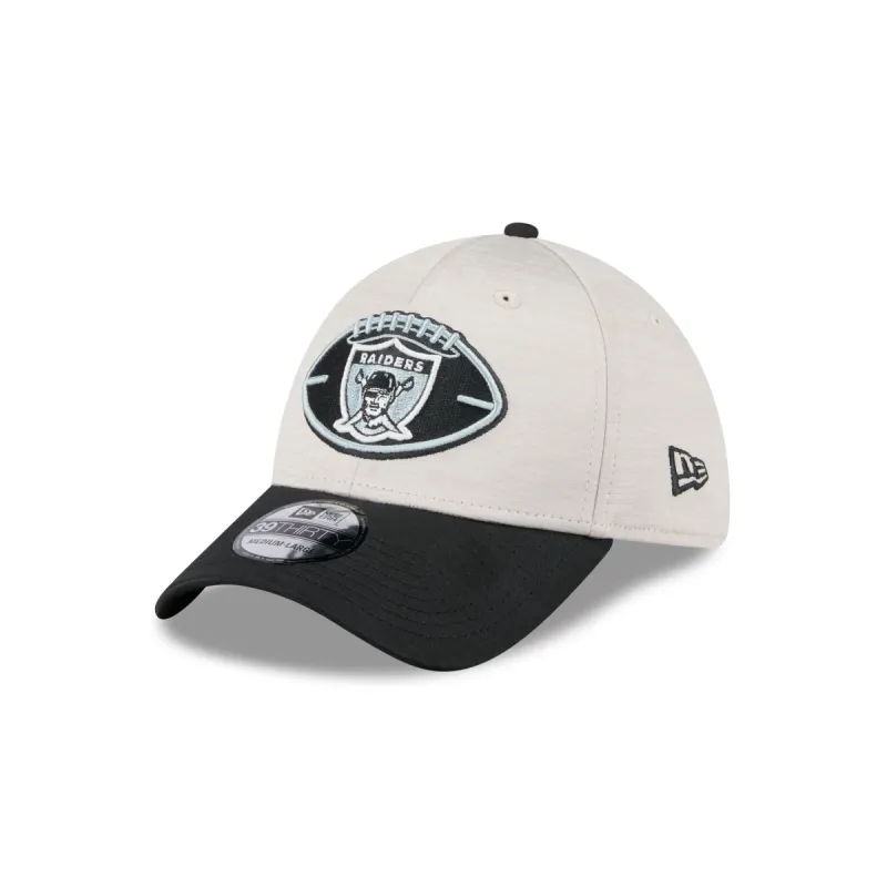 Las Vegas Raiders 2024 Historic Sideline 39THIRTY Stretch Fit Hat sold by New Era