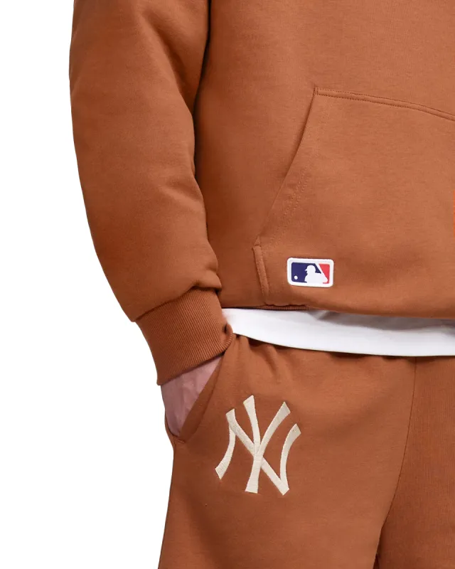 New York Yankees Essential Brown Shorts sold by New Era