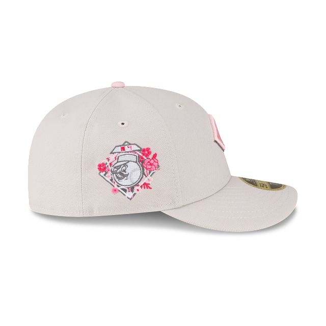 Cincinnati Reds Mother's Day 2023 Low Profile 59FIFTY Fitted Hat sold by New Era product image thumbnail 4