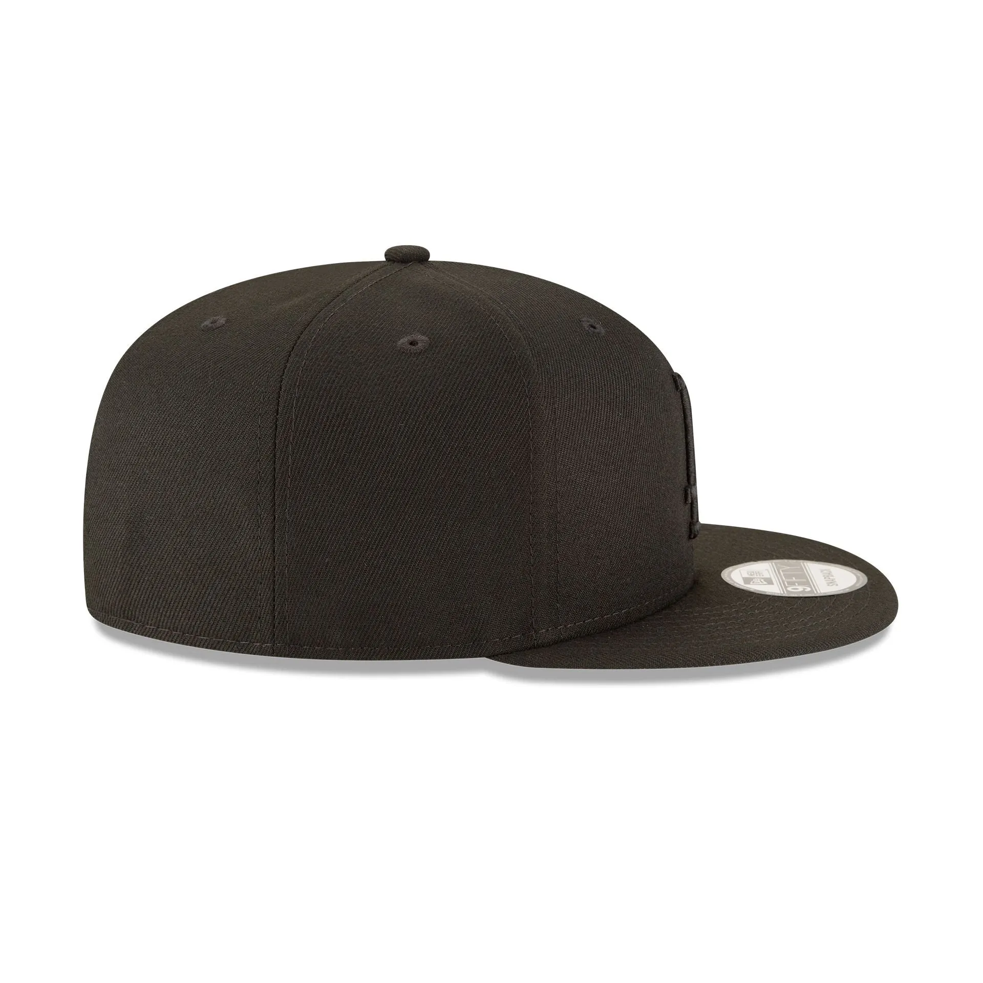 Los Angeles Dodgers Basic Black on Black 9FIFTY Snapback Hat sold by New Era product image thumbnail 5