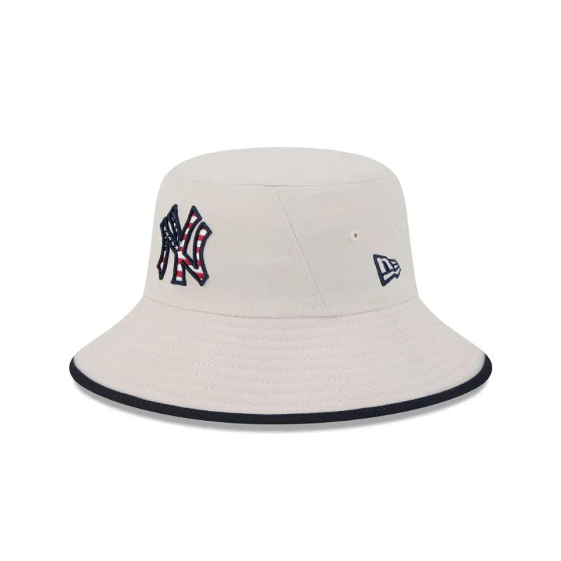New York Yankees Independence Day 2024 Stretch Bucket Hat sold by New Era