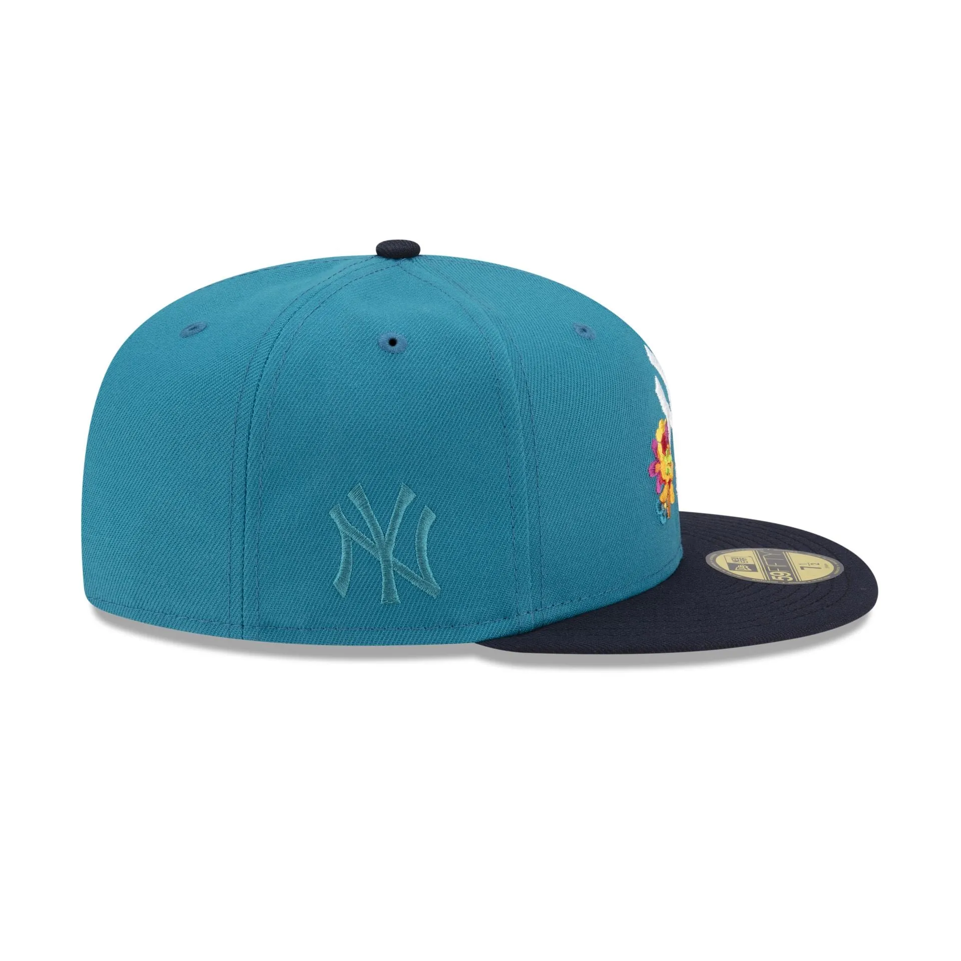 Just Caps Flower Power New York Yankees 59FIFTY Fitted Hat sold by New Era product image thumbnail 4