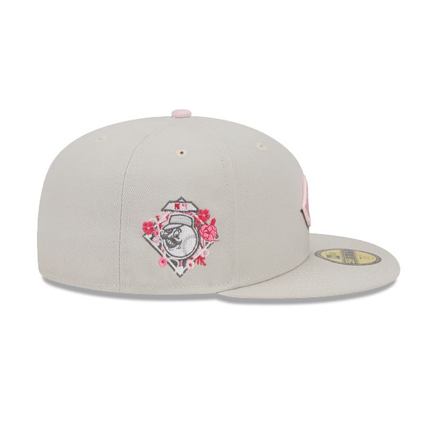 Cincinnati Reds Mother's Day 2023 59FIFTY Fitted Hat sold by New Era product image thumbnail 4