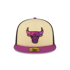 Chicago Bulls Tri-Color 59FIFTY Fitted Hat sold by New Era