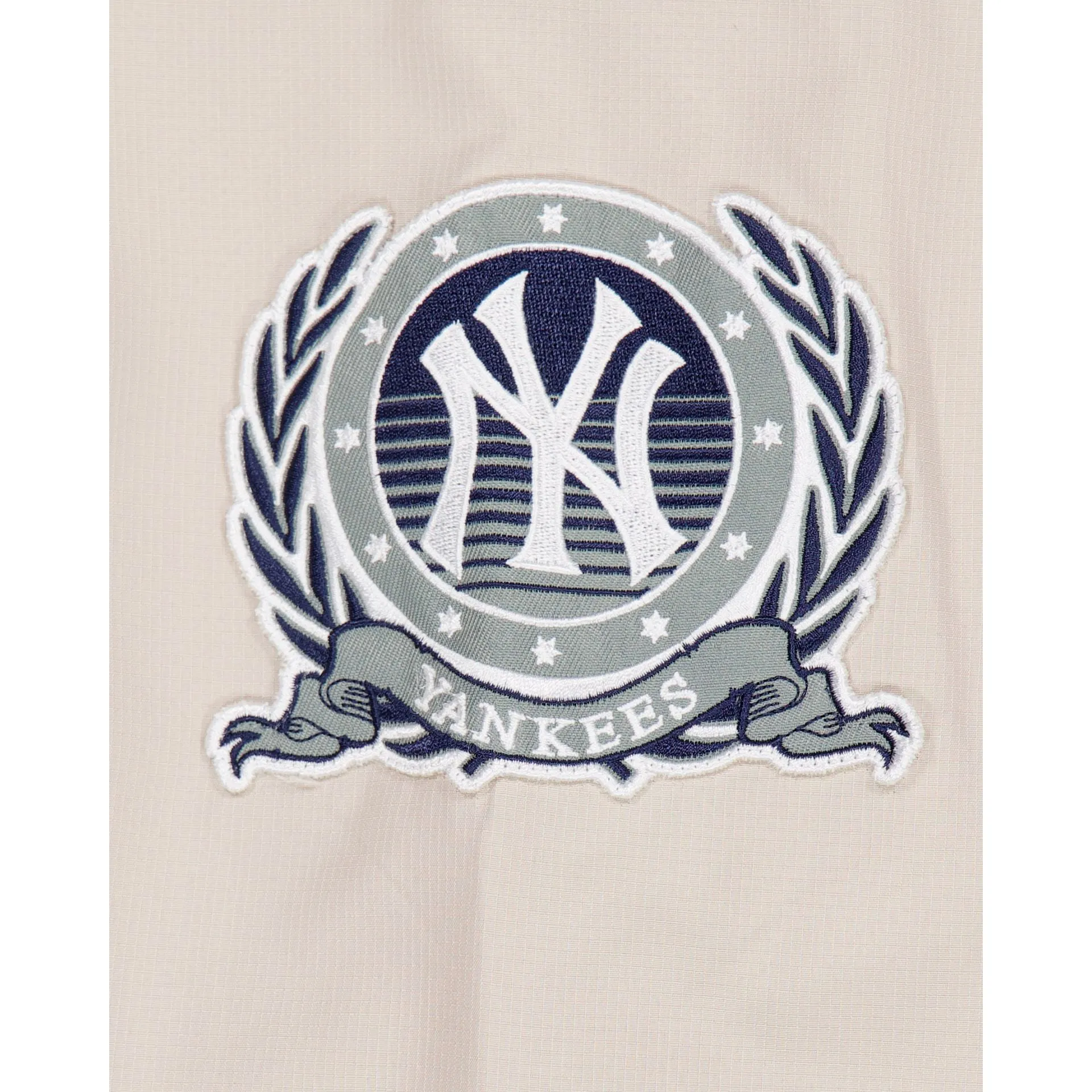 New York Yankees Sport Classics Windbreaker sold by New Era product image thumbnail 4