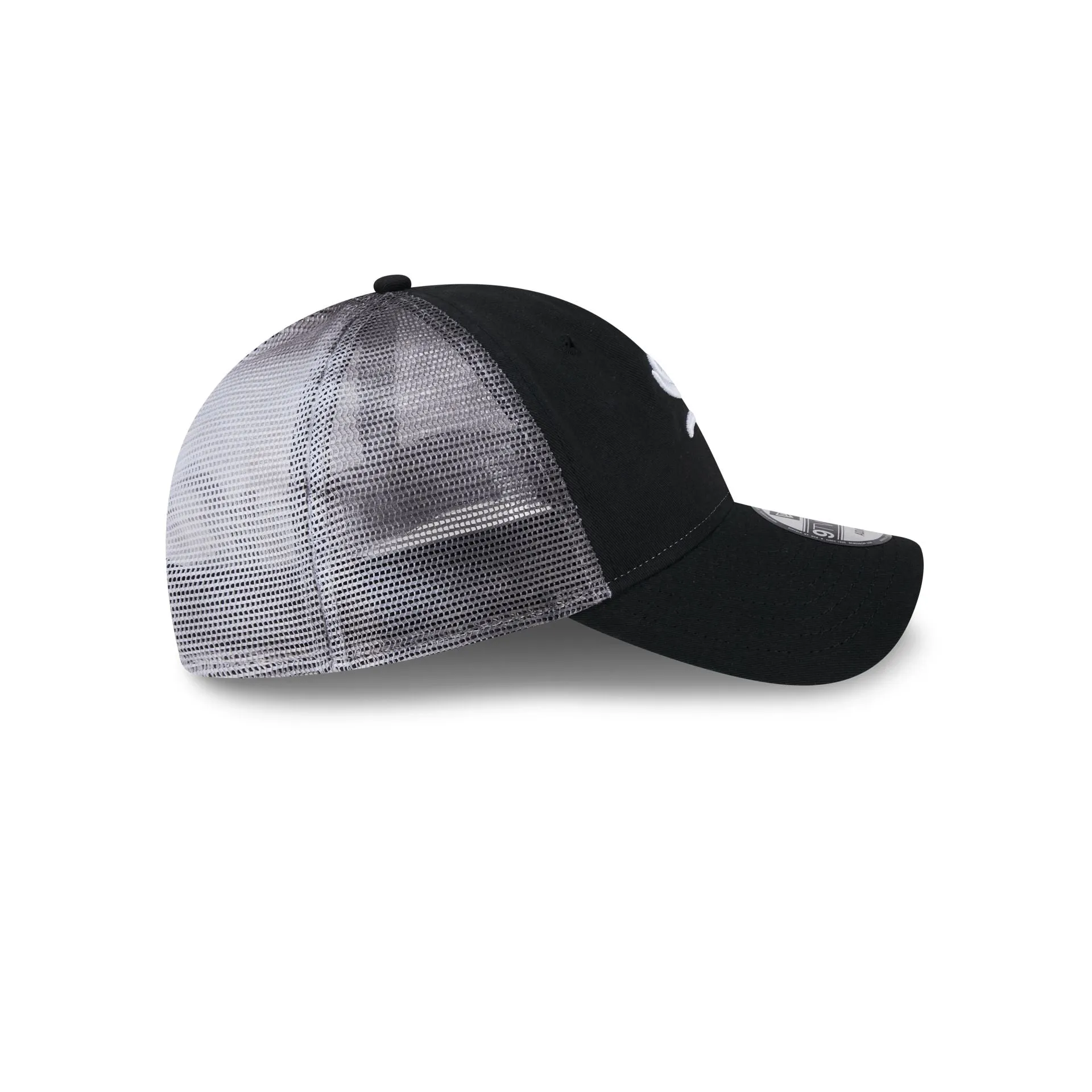 Chicago White Sox Slick 9TWENTY Trucker Hat sold by New Era product image thumbnail 5