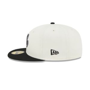 Montreal Expos Wildlife 59FIFTY Fitted Hat sold by New Era