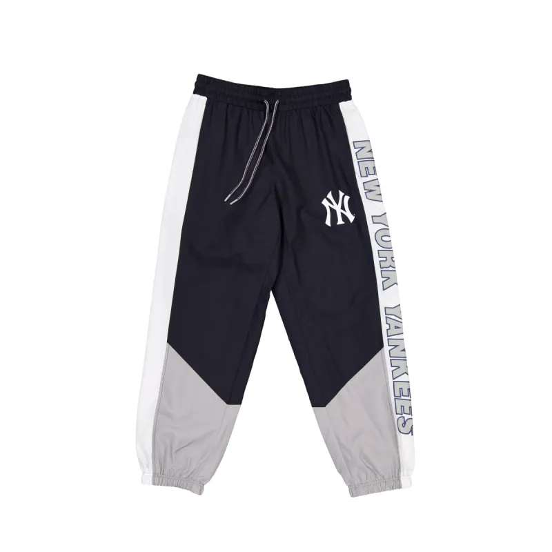 New York Yankees Throwback Women's Jogger sold by New Era