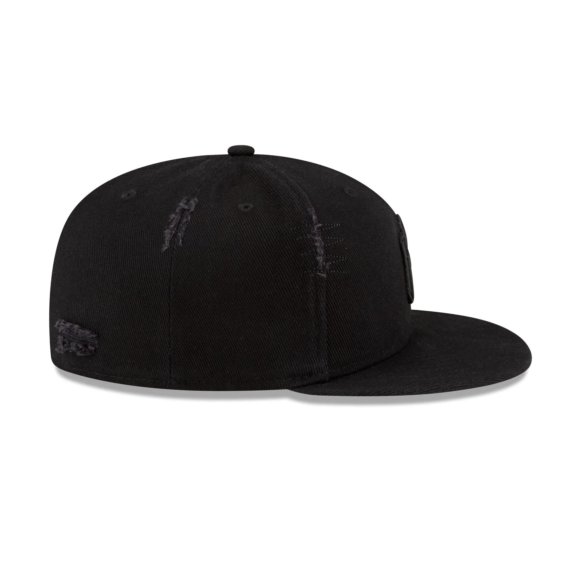 New York Yankees Distressed Black Denim 59FIFTY Fitted Hat sold by New Era product image thumbnail 5