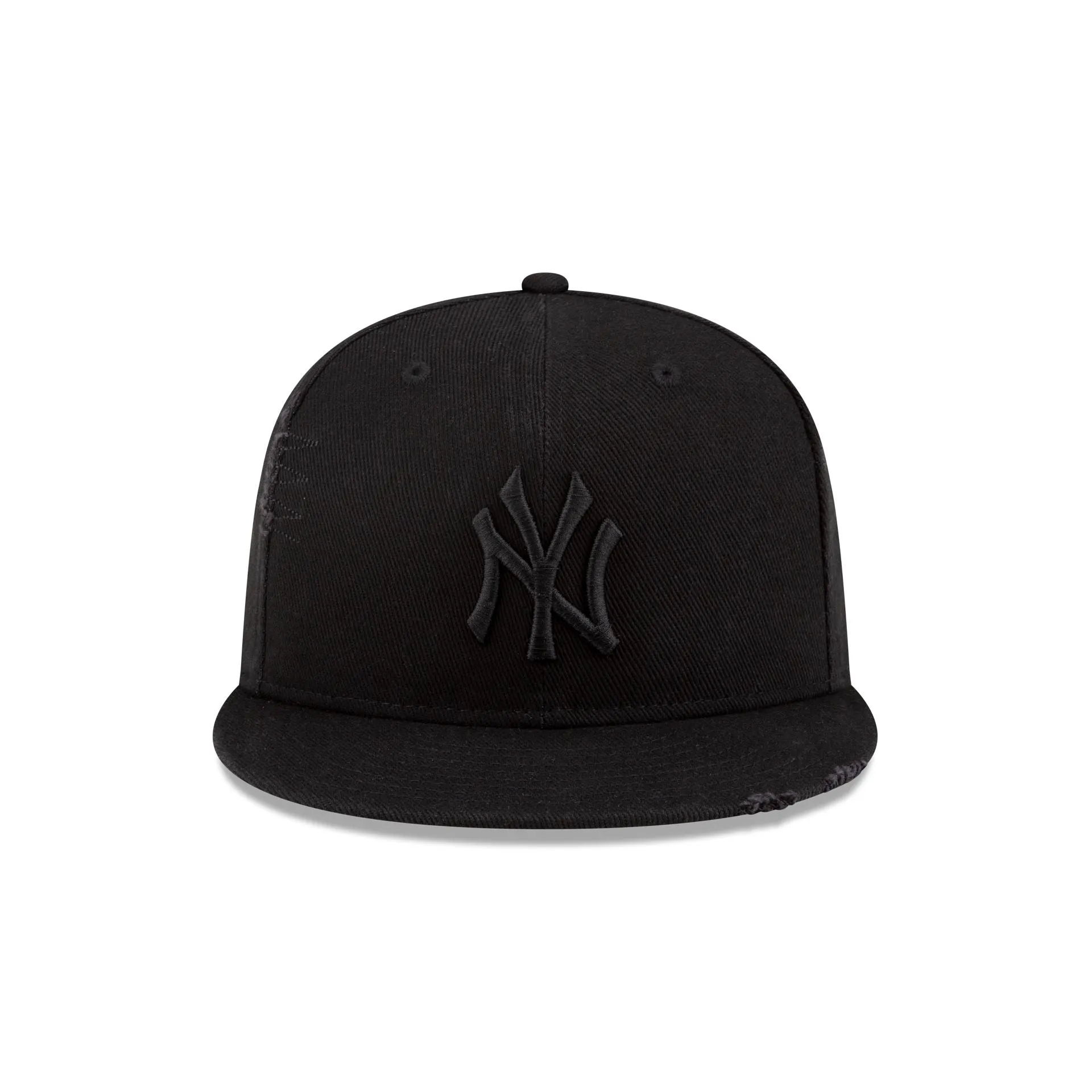 New York Yankees Distressed Black Denim 59FIFTY Fitted Hat sold by New Era product image thumbnail 2