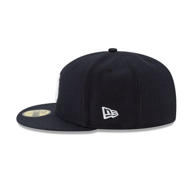 New York Yankees Authentic Collection 59FIFTY Fitted Hat sold by New Era product image thumbnail 4