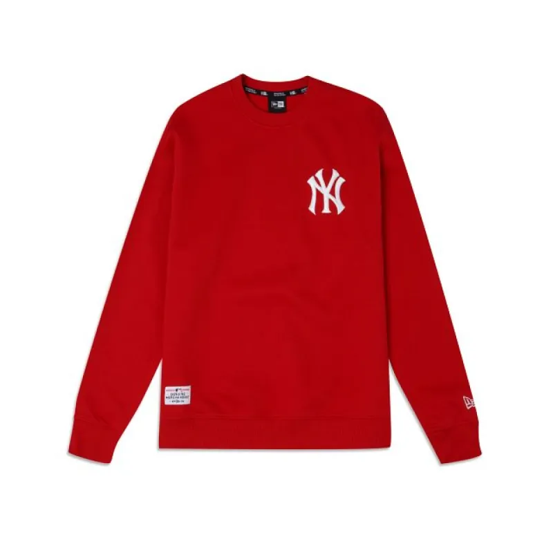New York Yankees Essential Crewneck sold by New Era