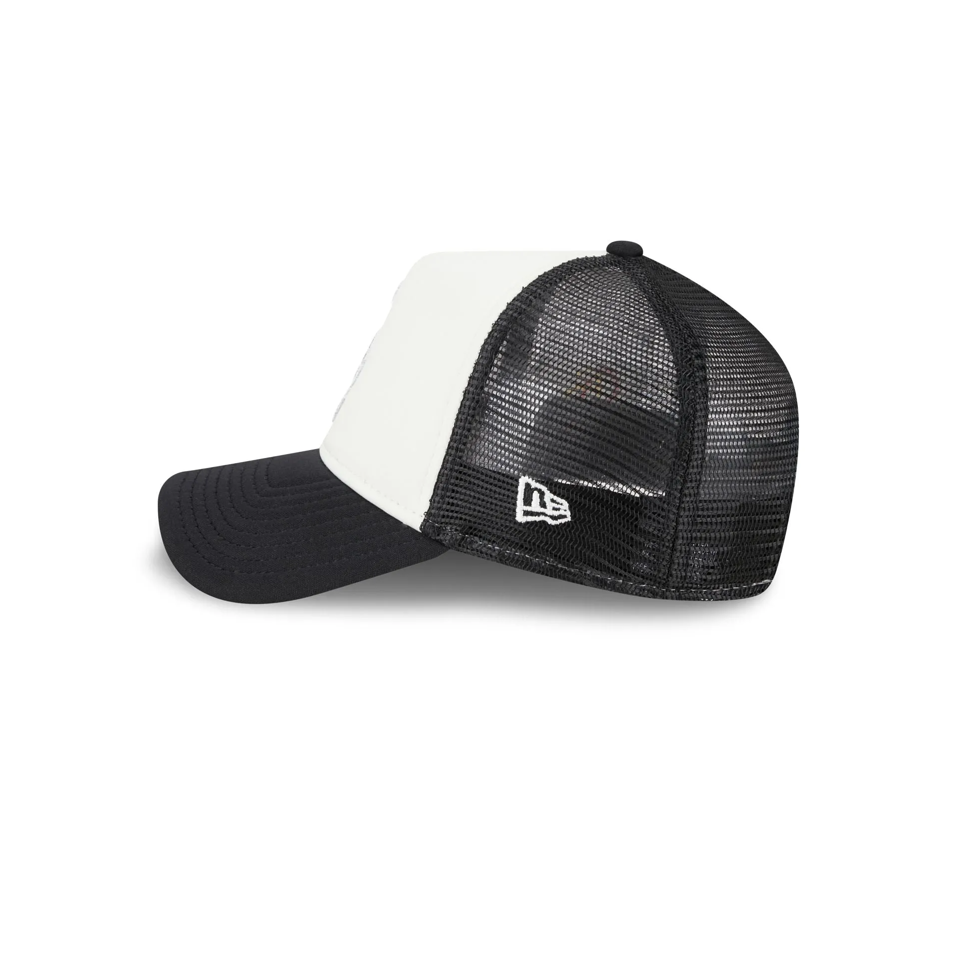 Chicago White Sox Checkered Flag 9FORTY A-Frame Trucker Hat sold by New Era product image thumbnail 5
