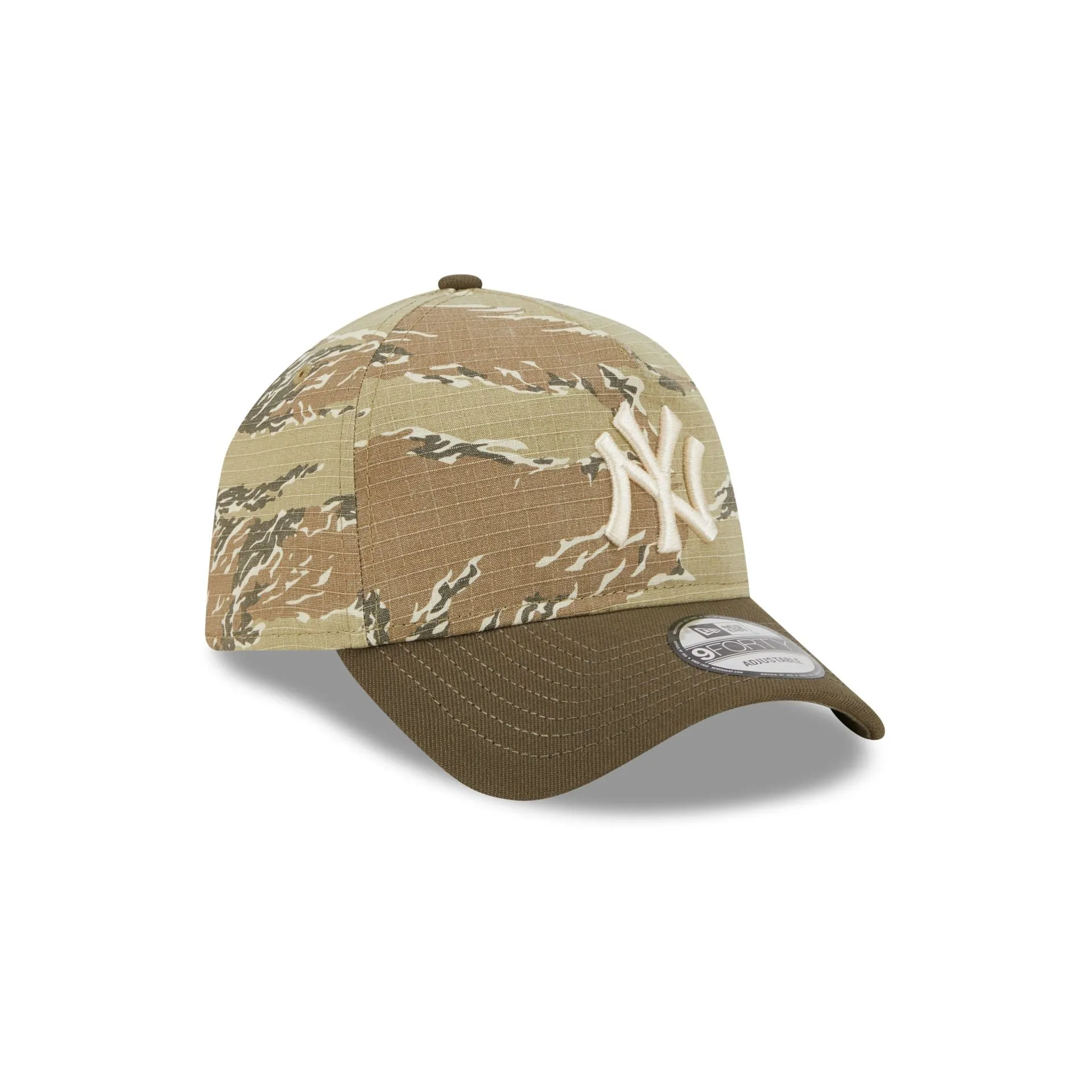 New York Yankees Tiger Camo 9FORTY A-Frame Snapback Hat sold by New Era product image thumbnail 3