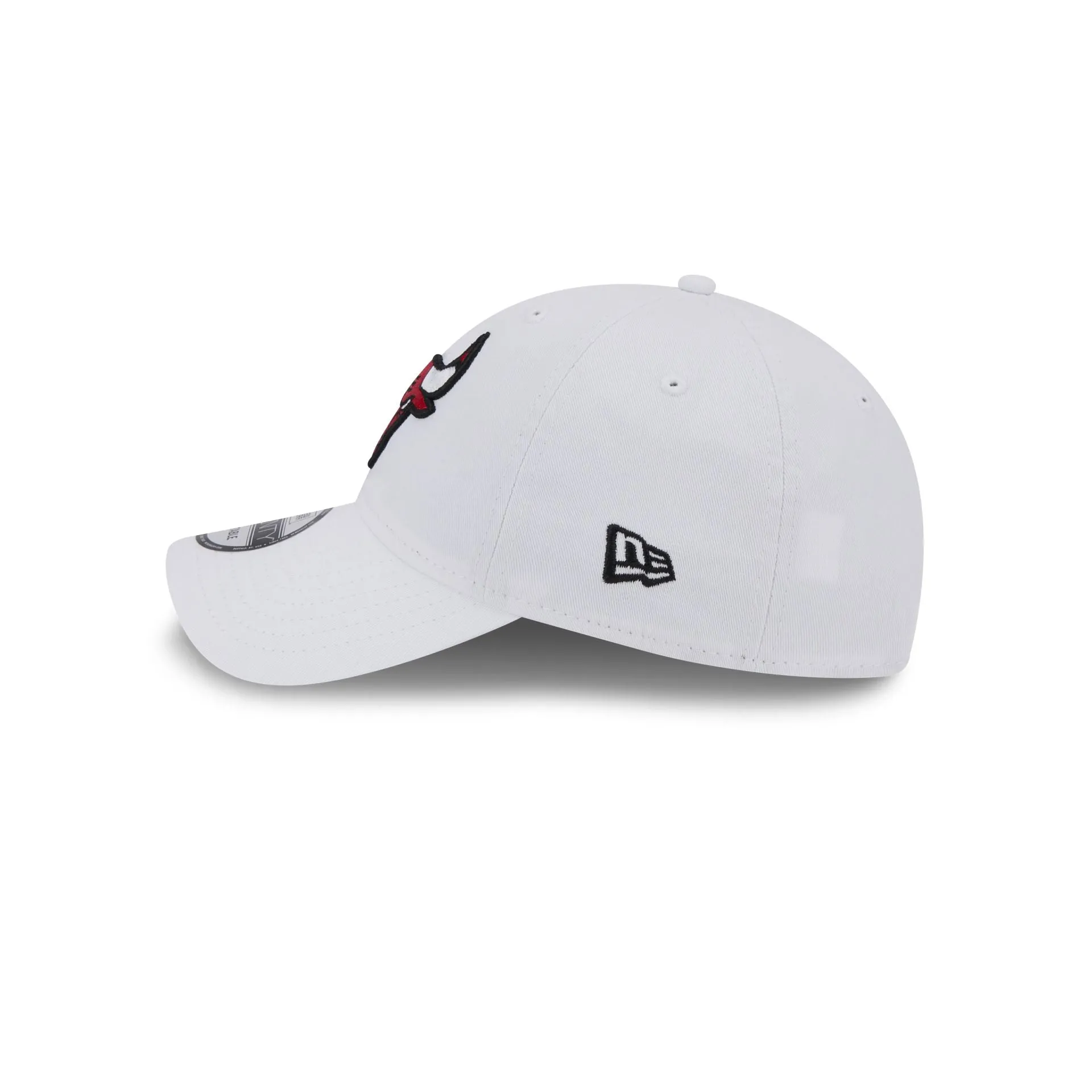 Chicago Bulls White 9TWENTY Adjustable Hat sold by New Era product image thumbnail 4