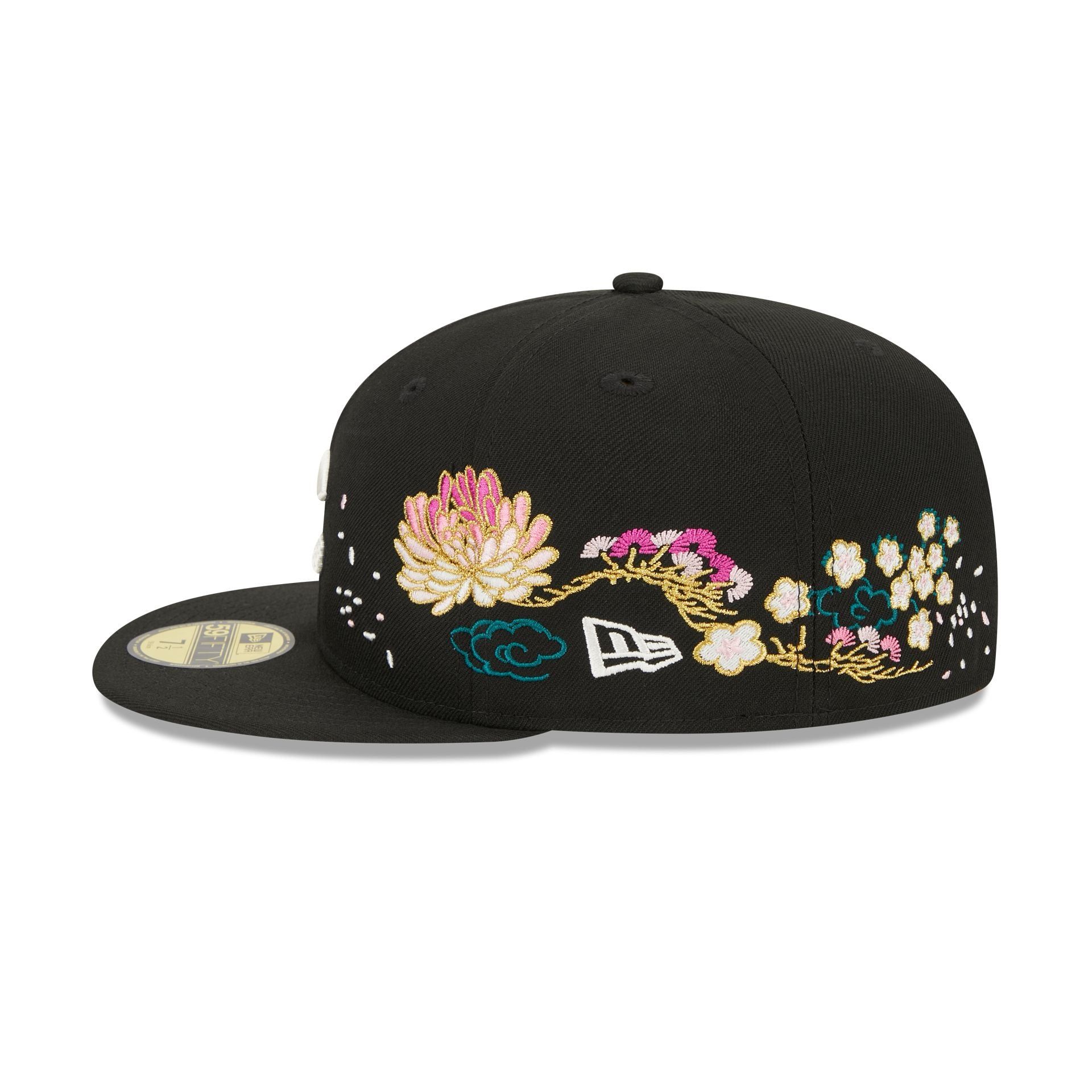 Chicago Cubs Cherry Blossom 59FIFTY Fitted Hat sold by New Era product image thumbnail 4