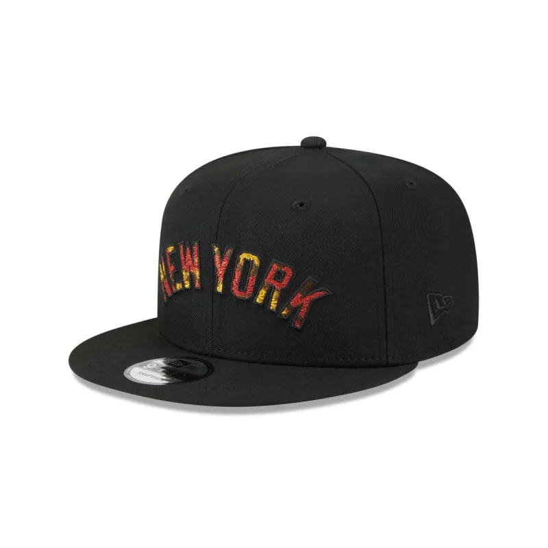 New York Yankees Rustic Fall 9FIFTY Snapback Hat sold by New Era
